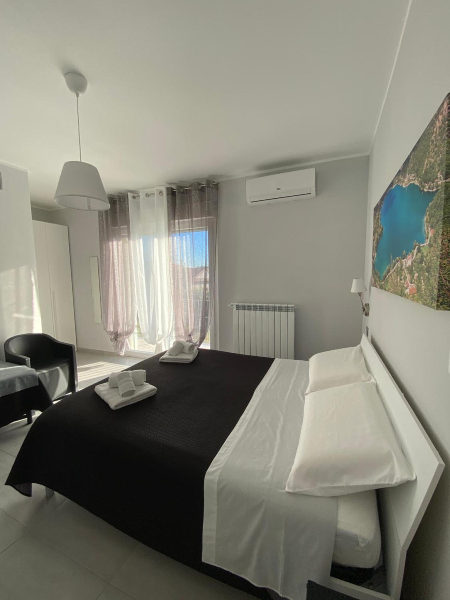 Colline Del Sole Bed & Breakfast San Salvo Bagian luar foto